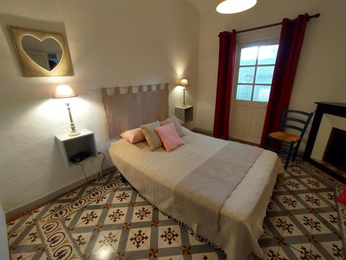 Gite La Serre - Maison De Village Au Calme Et Au Coeur Des Plus Beaux Sites Ardechois 格罗斯皮埃雷斯 外观 照片