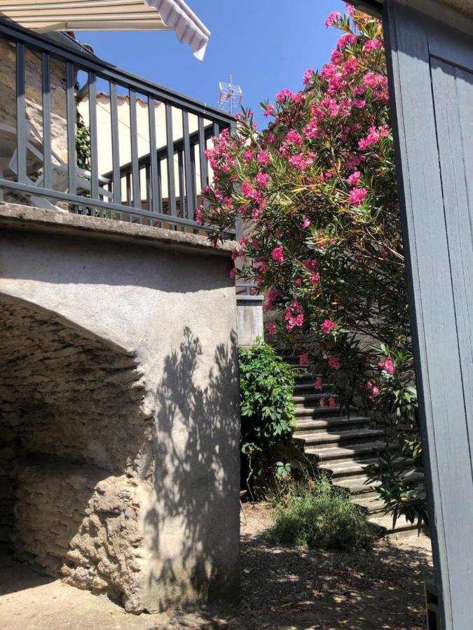 Gite La Serre - Maison De Village Au Calme Et Au Coeur Des Plus Beaux Sites Ardechois 格罗斯皮埃雷斯 外观 照片